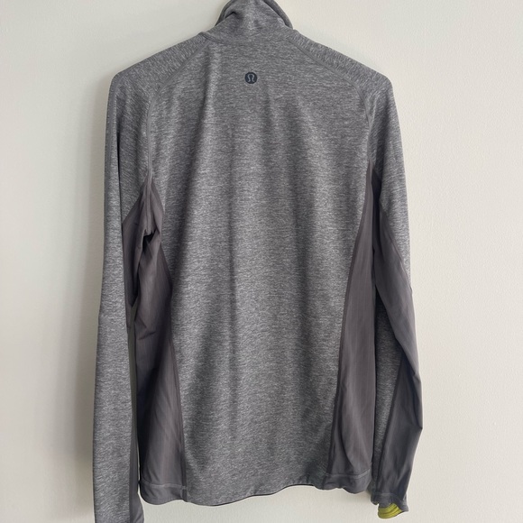 Men’s lululemon half zip running pullover jacket medium - Picture 2 of 2